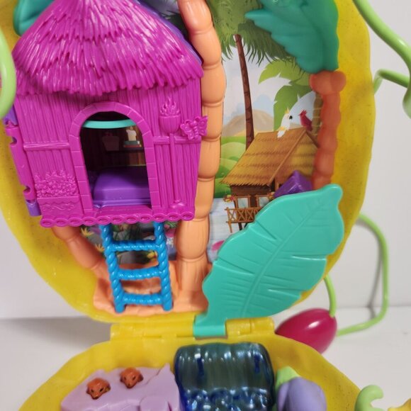 Polly Pocket Tropicool Pineapple Wearable Purse Compact Toy Playset 2019 Mattel - Picture 9 of 15